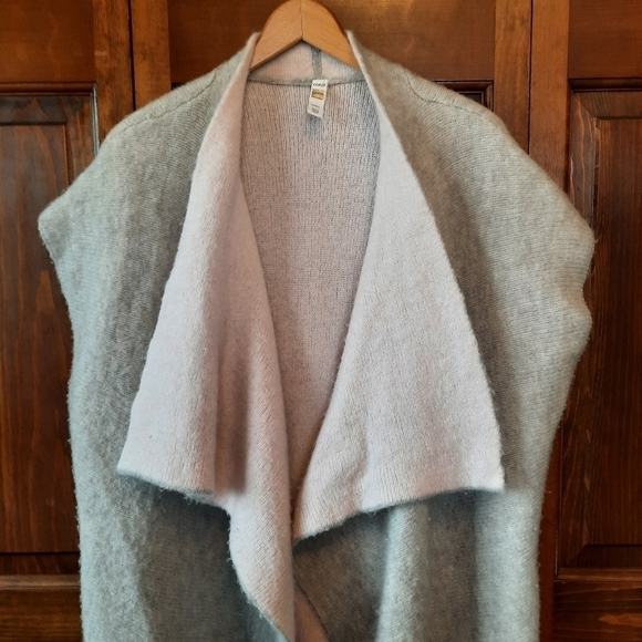 Lole Freddie Riverstone Two Tone gray blush pink wool blend sleeveless cardigan - Picture 4 of 14